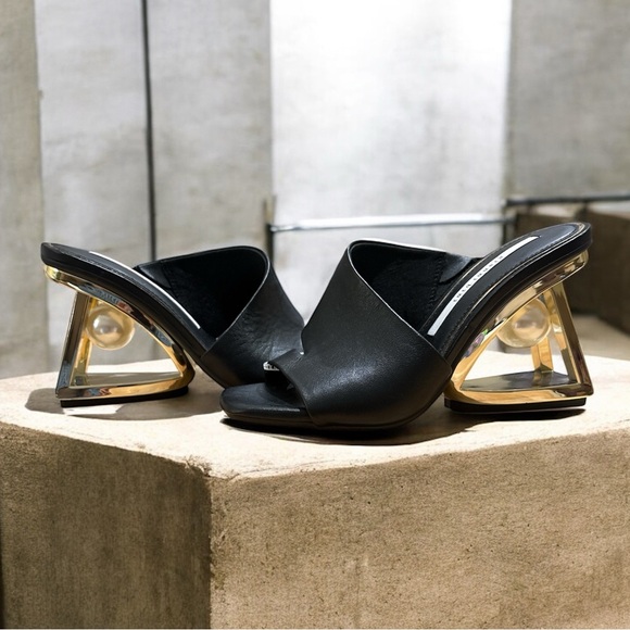 Gianni Bini Paityn Leather Architectural Pearl Detail Wedge Slide Sandals - Picture 3 of 6